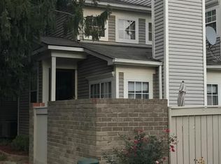 8800 Rustburg Cir, Montgomery Village, MD 20886