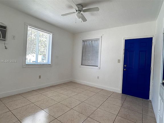 5th image of 6337 NE 4th Ct #1