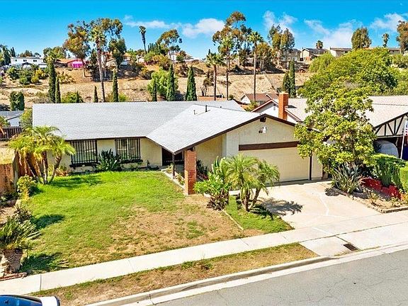 3rd image of 1062 Armacost Rd