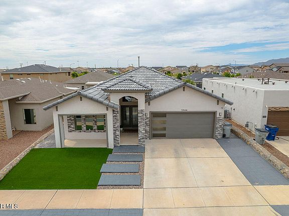 3rd image of 5944 Hidden Arbor Dr