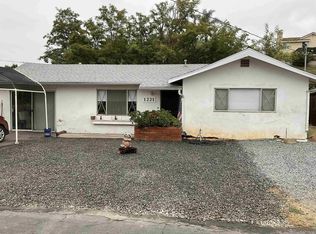 1221 Rees Rd, Escondido, CA 92026