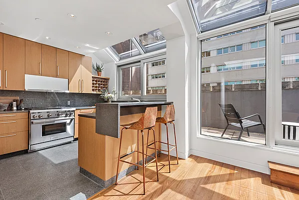 Sold by Corcoran | media 7