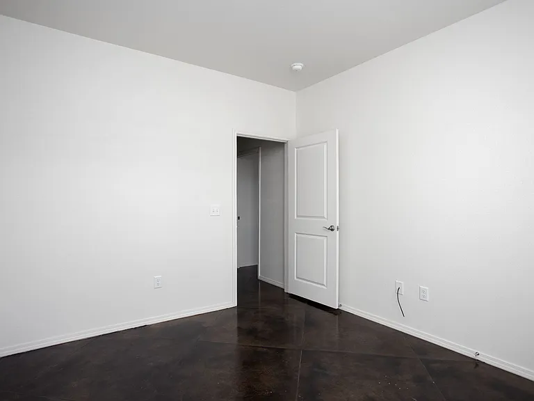 5614 Gonzaga Ln — Photo 12