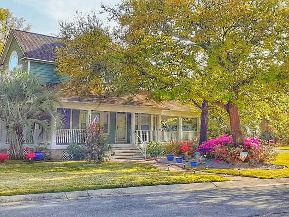 2nd image of 5104 Fernwood Dr