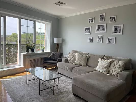 2nd image of 153 Bay St #5K