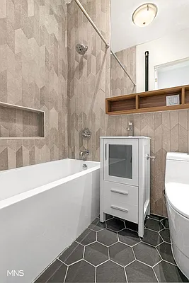 Rented by MNS | media 19