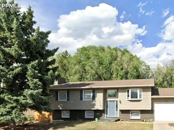 913 Cardinal St, Colorado Springs, CO 80911