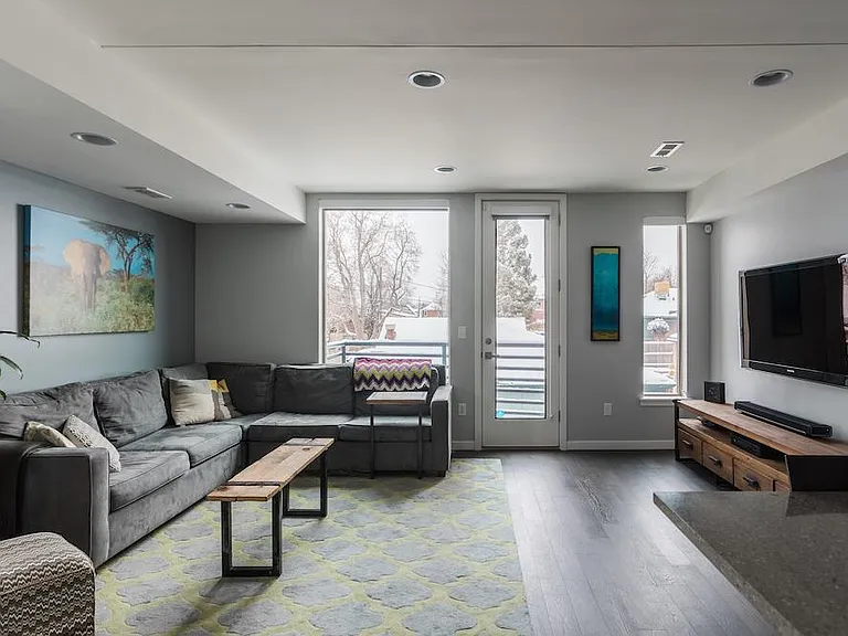 4030 Tejon St #106 — Photo 2