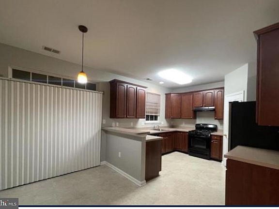 4th image of 810 Brandywine Dr #810
