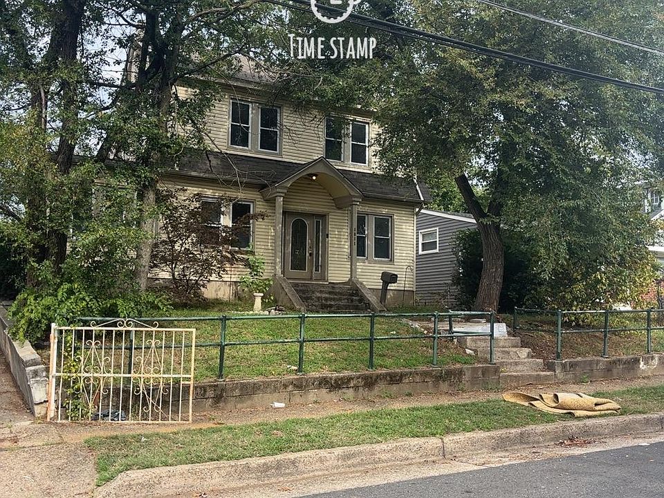 1st image of 6861 Clark Ave