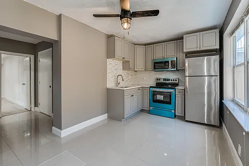 2620 NW 83rd Ave #B Photo 1
