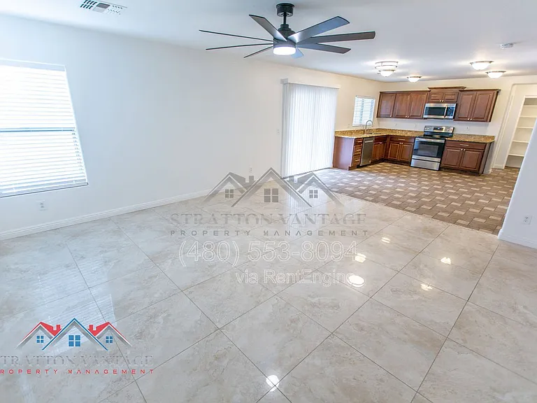 110 N Cholla St — Photo 11