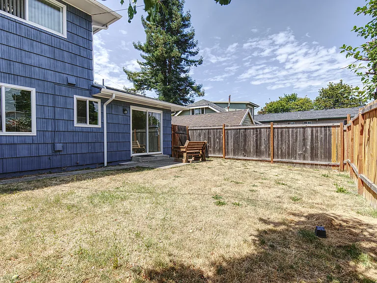 1180 Fairmount Ave S — Photo 28