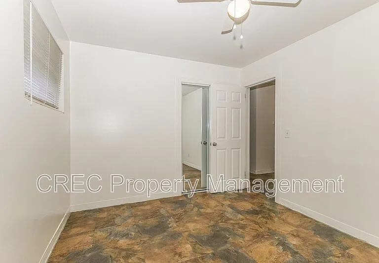 1635 Memminger Ave #B — Photo 9