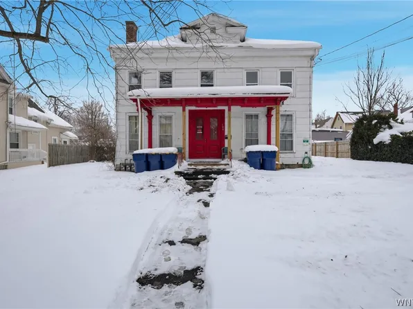 195 Prospect St, Lockport, NY 14094