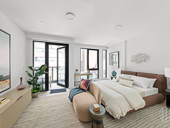 5th image of 300 W 30th St APT 4E