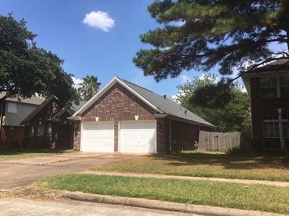 2nd image of 3722 Landon Park Dr