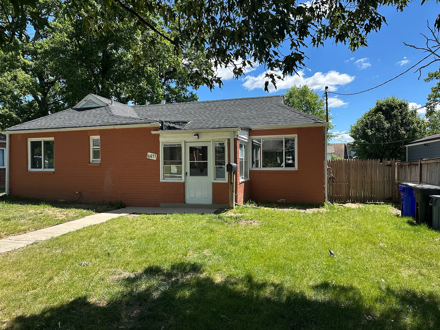 3 bed, 1703 sqft, $2,500 — Photo 3