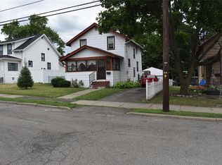 19 Thomas St, Johnson City, NY 13790