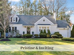 210 Gateway Rd, Ridgewood, NJ 07450