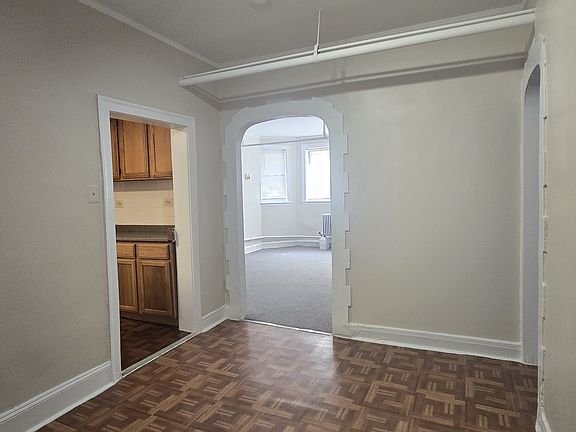 5th image of 1806 W Farwell Ave APT G