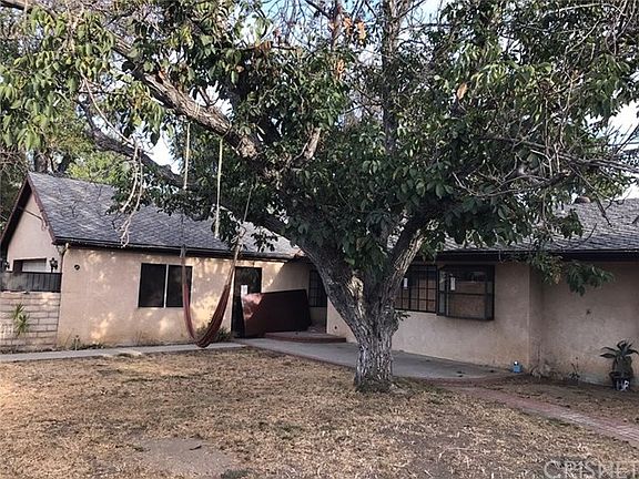 5th image of 14116 Valerio St