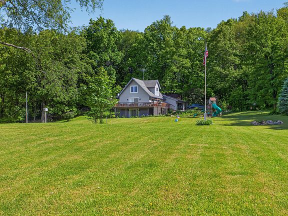 3rd image of 7870 Sears Rd
