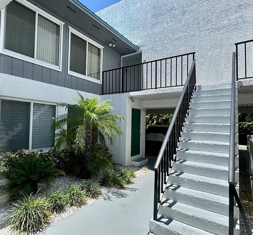 Carlton Villas — Photo 2