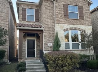 6655 Deleon St, Irving, TX 75039