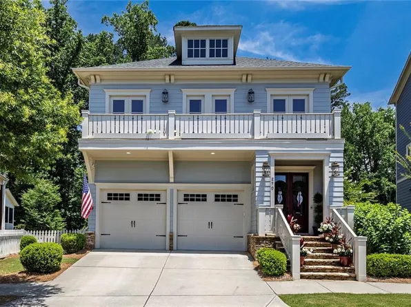 270 Dawson Dr, Woodstock, GA 30188