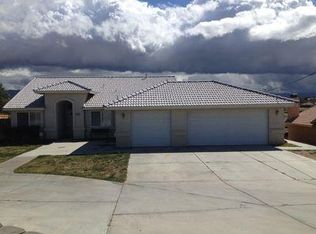 10915 E Ave, Hesperia, CA 92345