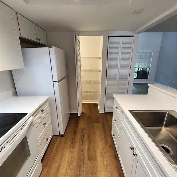 5823 SW 9th Pl #H-55 — Photo 19