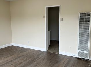 132 E Hazel St APT 9, Inglewood, CA 90302