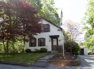 13 Bugbee St, Plainville, MA 02762