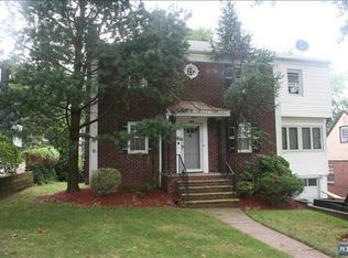 602 Penn Ave, Teaneck, NJ 07666