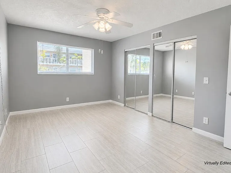 2192 NE 1st Way #103 — Photo 8