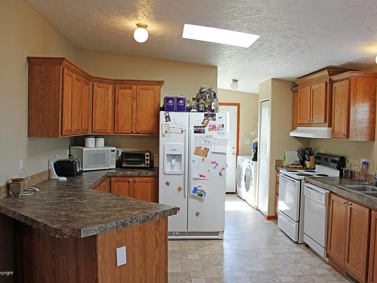 4306 Dakota Ct — Photo 5