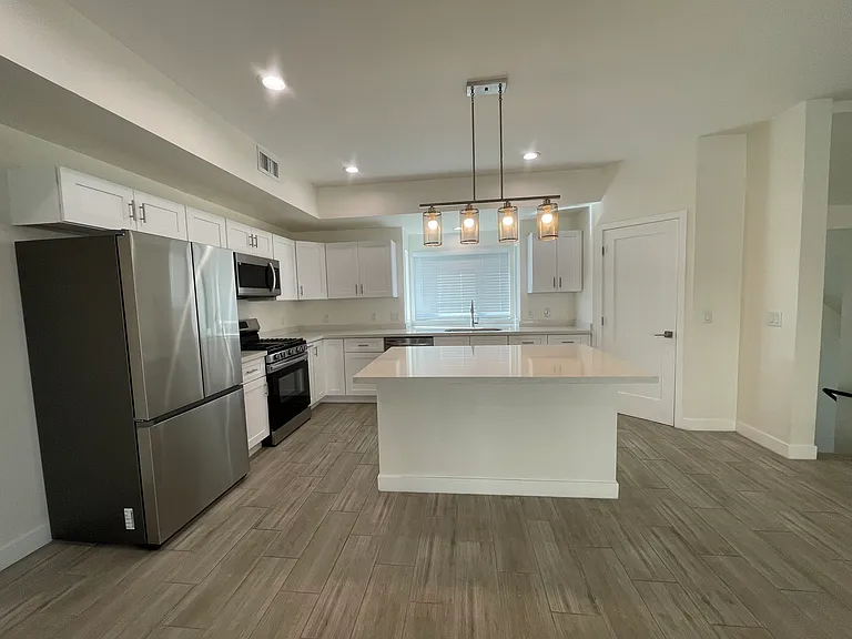 1020 E Spence Ave #1009 — Photo 14