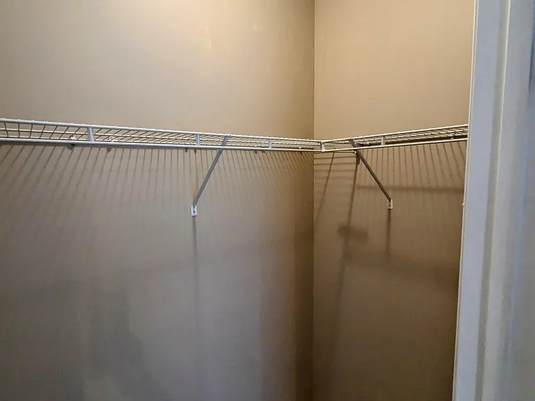 1224 Autumn Ln SW — Photo 21