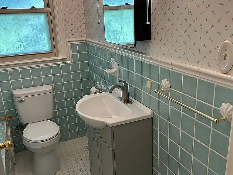 619 Lynnwood Way — Photo 9