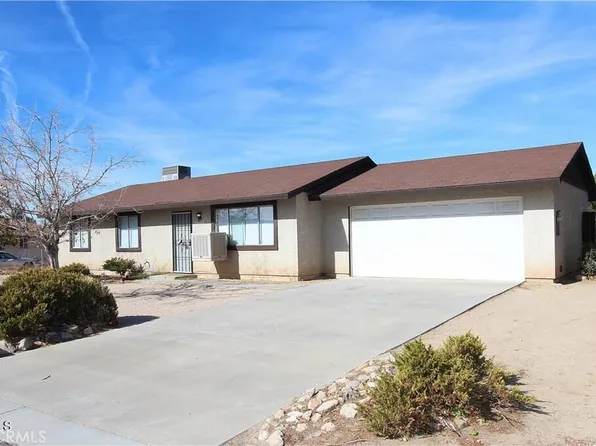 17205 Queensglen Ave, Lake Los Angeles, CA 93591