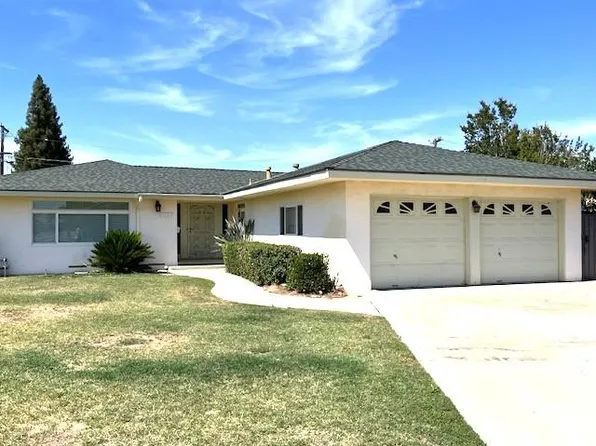 1320 Maple St, Selma, CA 93662