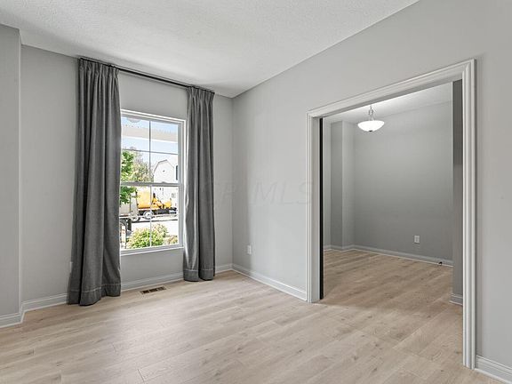 3rd image of 5854 Cosley Ridge Dr