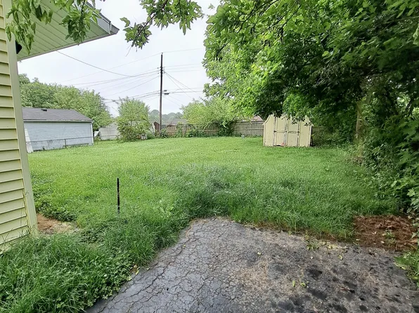 4161 Mapleleaf Dr, Dayton, OH 45416