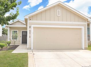 9018 Oak Meadow Ter, San Antonio, TX 78250