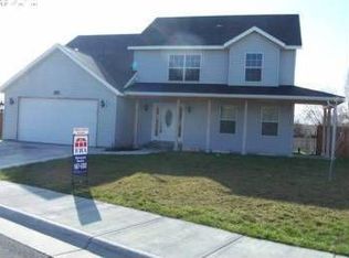 1565 SW Meadow View Dr, Hermiston, OR 97838