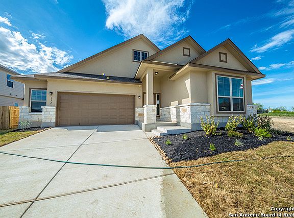 2nd image of 152 Bass Ln