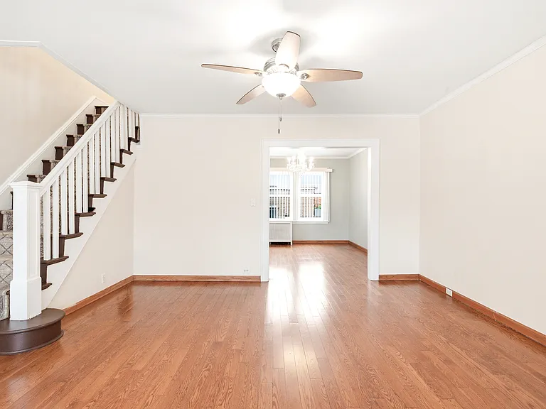 6799 Exeter St — Photo 6