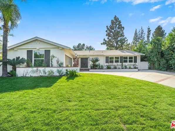 8349 Hillary Dr, Canoga Park, CA 91304