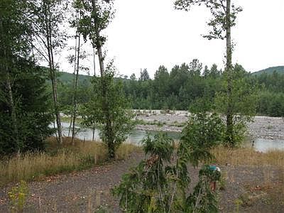 1st image of 244 Riverview Dr